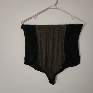 Jaclyn Smith Black and Brown Shapewear
